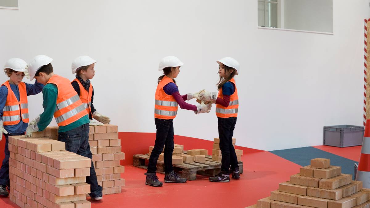 ZOOM Ausstellung "Achtung Baustelle" 8